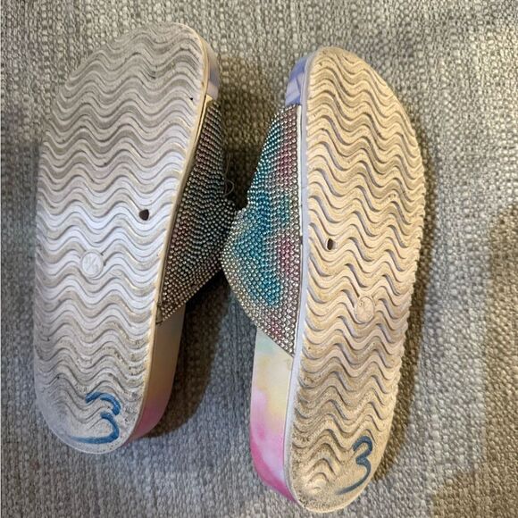 Tahari Kids' beautiful Tie-Dye Sandals with Rhinestone and Buckles size 3 - Picture 4 of 4